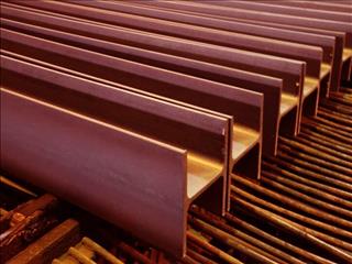  معامله‌گران بازارهای کالایی، چشم‏‏‏‏‌انتظار تصمیمات چینی‏‏‏‏‌ها درخصوص حمایت از رشد اقتصادی سقوط نرخ مسکن مانع فولاد نشد