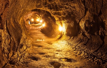  حمله غول‌‌‌‌‌‌‌های نفت و خودرو به معدن