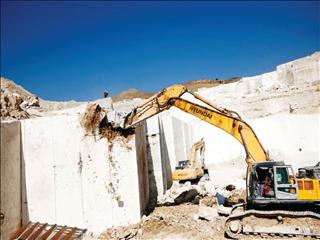  نقش معدن در پایان اقتصاد تک محصولی بررسی شد اسـتراتژی ناتـمام
