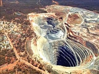  افزایش حقوق دولتی معادن در لایحه بودجه ۱۴۰۳، بررسی شد تهدید سودآوری معادن کوچک