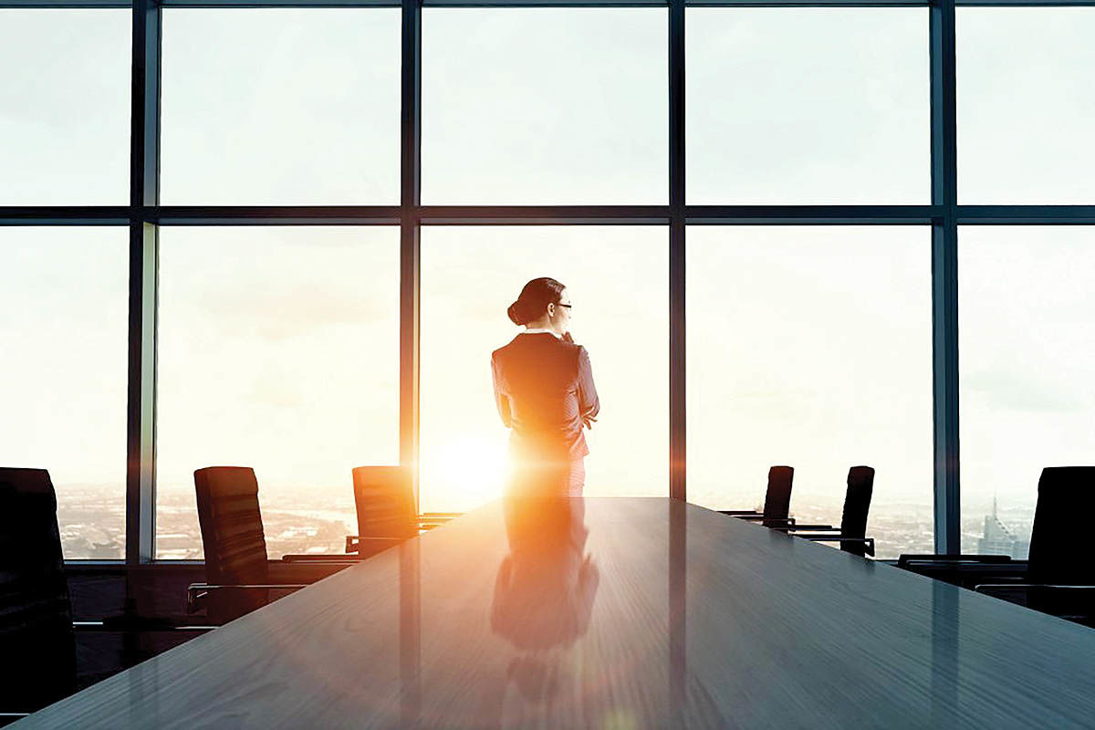    معاونت بررسی‌های اقتصادی اتاق تهران در یک گزارش مطرح کرد  زنان تاجر پشت حصار موانع