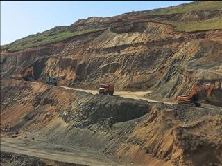  مجری طرح معدن سنگ آهن صاحب سقز خبر داد؛ حفاری اکتشافی و اکتشاف تفضیلی معدن سنگ آهن اسکارن آغاز شد