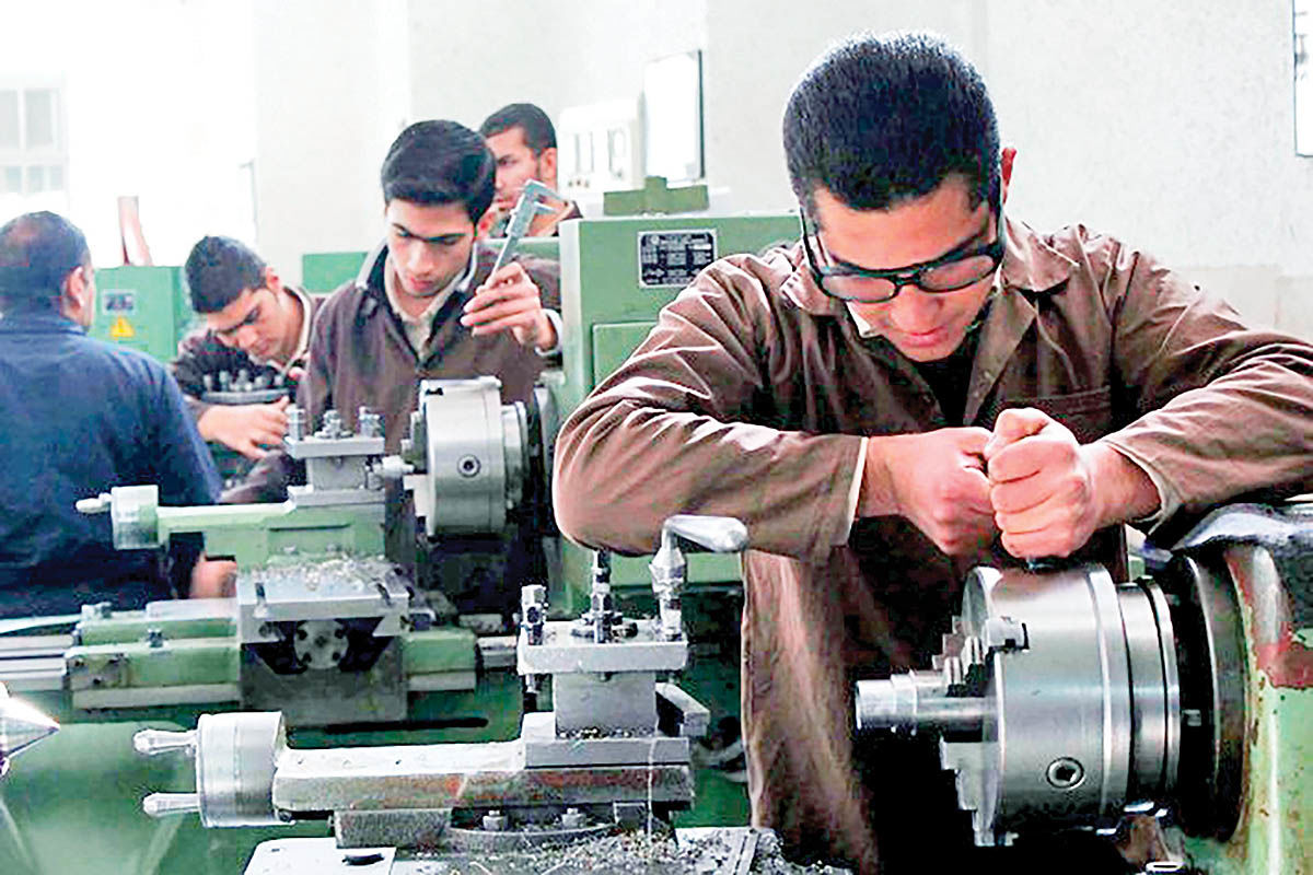  مشکلات ۱۵گانه صنایع کوچک چیست؟ قامت خمیده SMEهای ایرانی