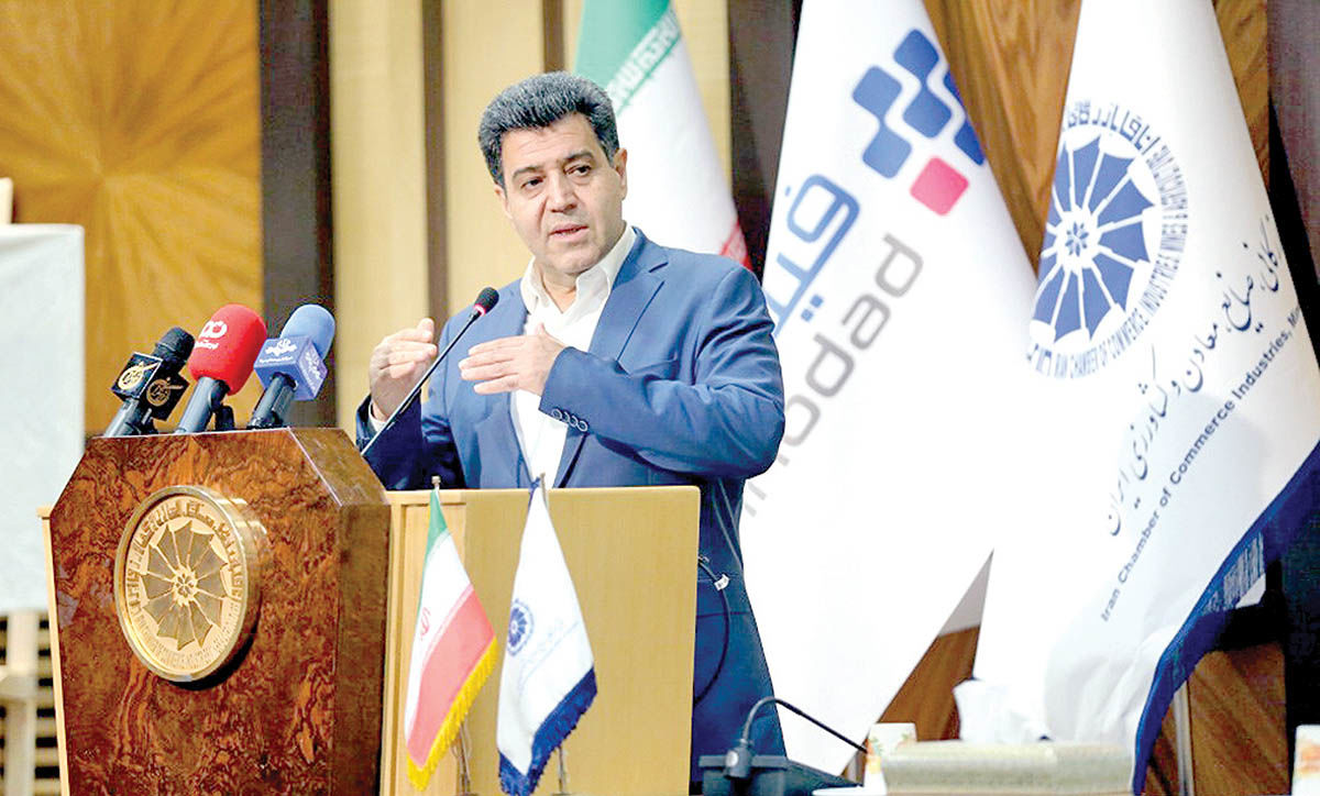  رئیس اتاق ایران در «همایش ملی جوانان، رشد تولید و الگوی ملی پیشرفت» مطرح کرد اتحاد دولت و اتاق برای تولید