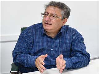 رئیس گروه آب‌زمین‌شناسی سازمان زمین‌شناسی و اکتشافات‌معدنی کشور: ایران مرکزی با فرونشست روبه‌رو است/ تنش آبی و تخلیه آبخوان‌ها منجر به مهاجرت‌های گسترده درون سرزمینی می‌شود