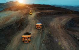 دولتی معادچند درصد از حقوق ن پرداخت شده است؟