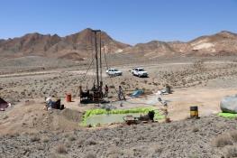  مدیر مجتمع معدنی خراسان جنوبی خبر داد؛ آغاز عملیات حفاری مغزه گیری اکتشافی در محدوده پلی متال درح آغاز عملیات حفاری مغزه گیری اکتشافی در محدوده پلی متال درح