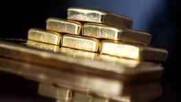  سقوط جهانی طلا در مقابل صعود دلار