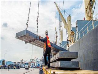  در بررسی چالش‌های فولاد مطرح شد تهدید روزافزون صادرات