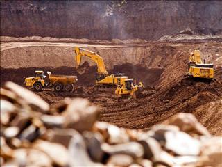  معضل اضافه‌برداشت از معادن بررسی شد حلـقه مفقـوده معـادن