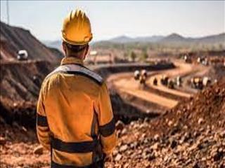  لزوم تغییر سیاست‌های معدنی| پای غیر‌متخصص‌ها به بخش معدن کوتاه شود