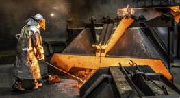 عضو هیات مدیره تولیدکنندگان فولاد ایران هشدار داد: تقویت تولید فولاد در عربستان، عمان و قطر؛ تهدید جدید برای جایگاه فولاد ایران در عرصه بین‌الملل