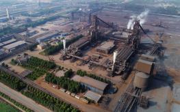 ثبت چهارمین رکورد تولید روزانه آهن اسفنجی در فولاد هرمزگان 