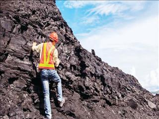  کمبود بودجه و مشکلات پیش‌روی اکتشافات معدنی بررسی شد اکتشـاف نامتـوازن