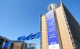   تلاش اتحادیه اروپا برای رسیدن به انتشار صفر کربن خالص