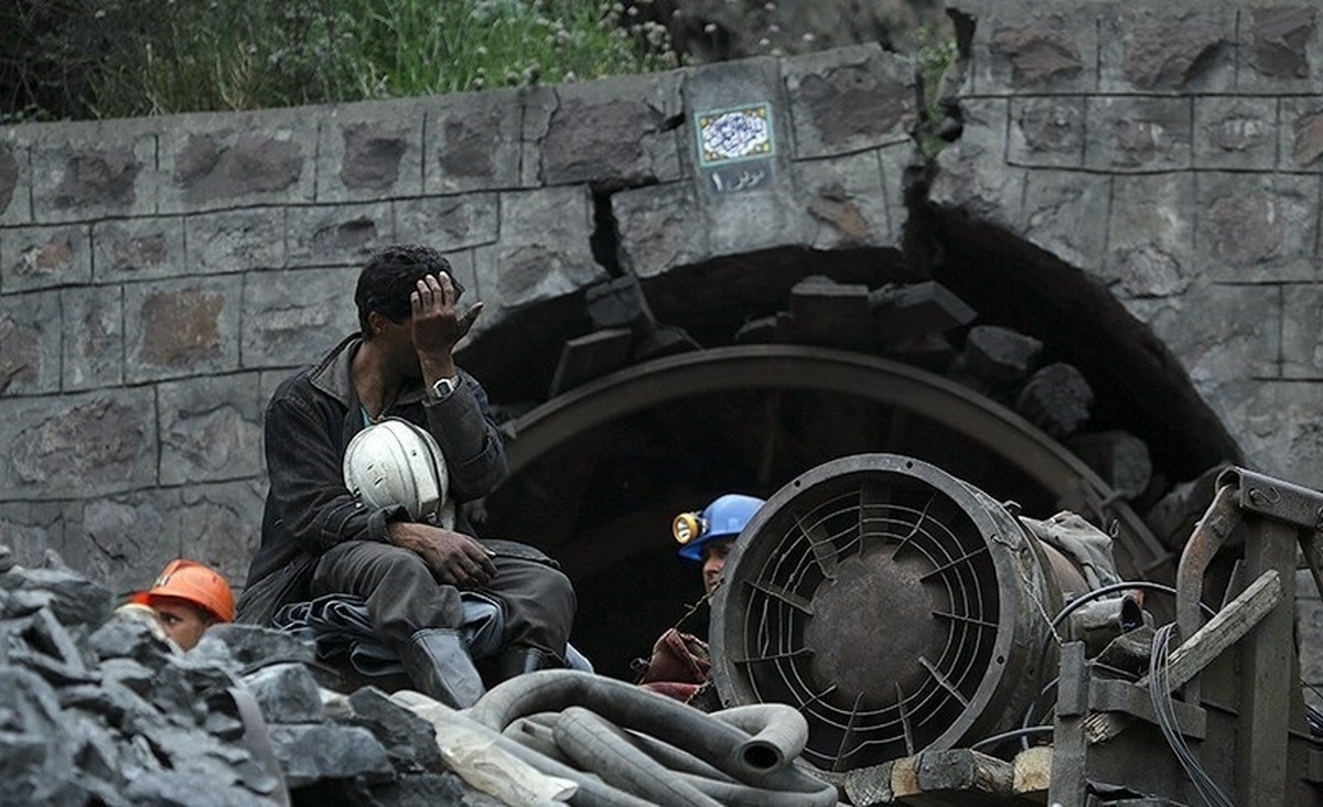 حکم قطعی پرونده حادثه فوت ۶ کارگر معدن طزره دامغان صادر شد 