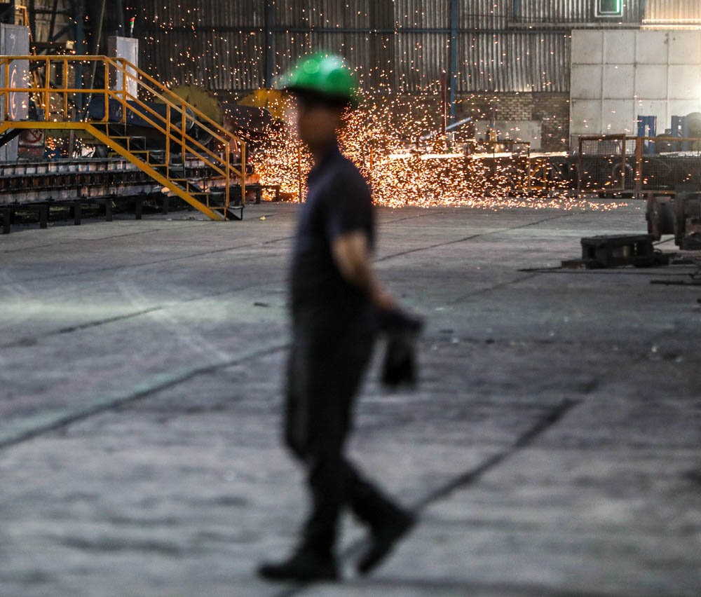 فولاد هرمزگان پشتوانه خودکفایی خودروسازان داخلی 