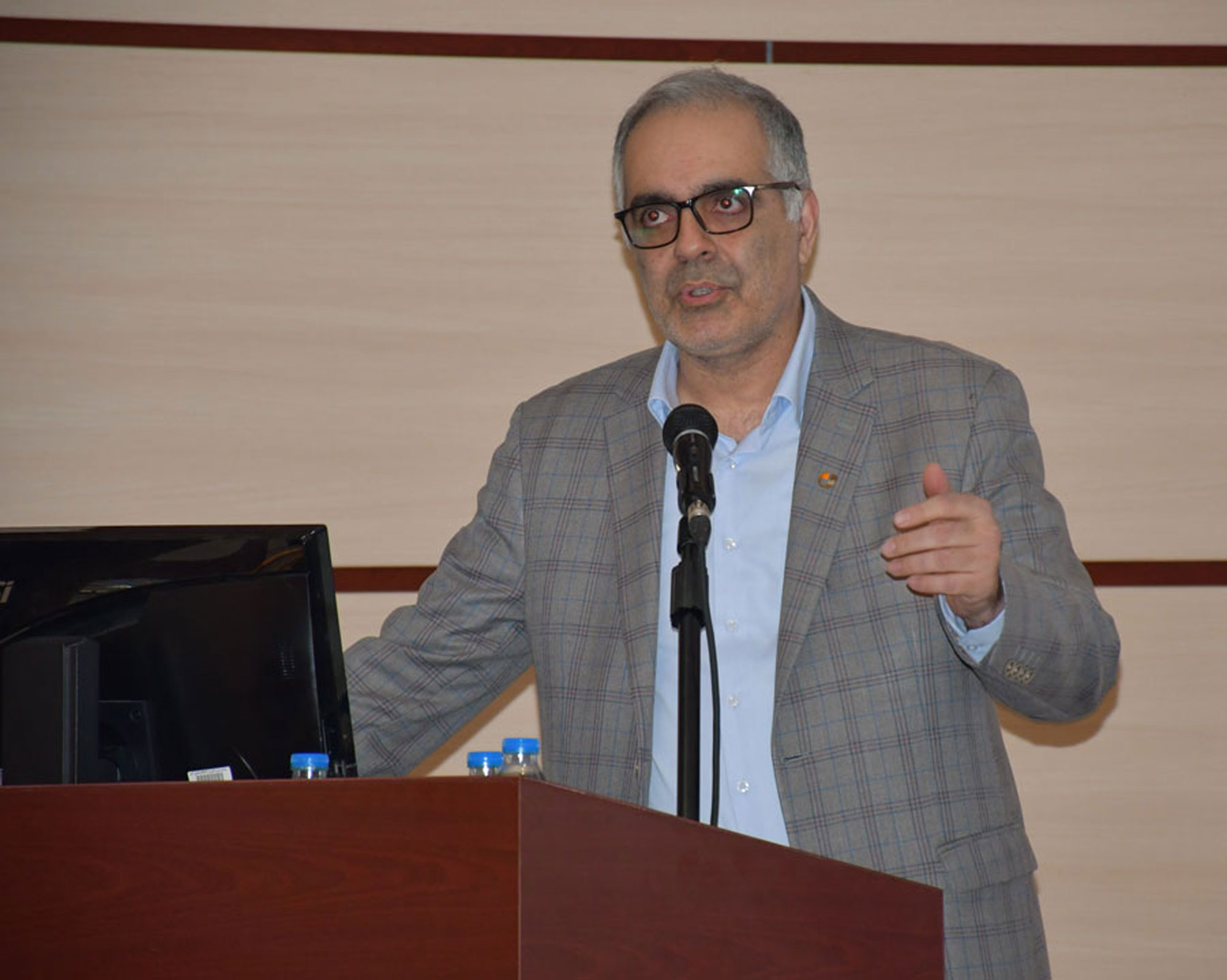 معاون وزیر صمت خبر داد: دقت مطالعات در سازمان زمین‌شناسی و اکتشافات‌معدنی کشور ۴ برابر شد/ اکتشافات جدید در ایران‌ مرکزی